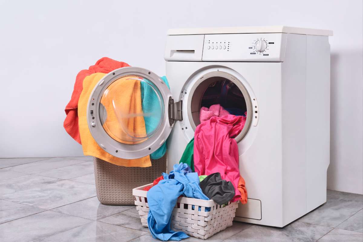 Quelles marques de lave-linge faut-il éviter ? Conseils et avis d'experts